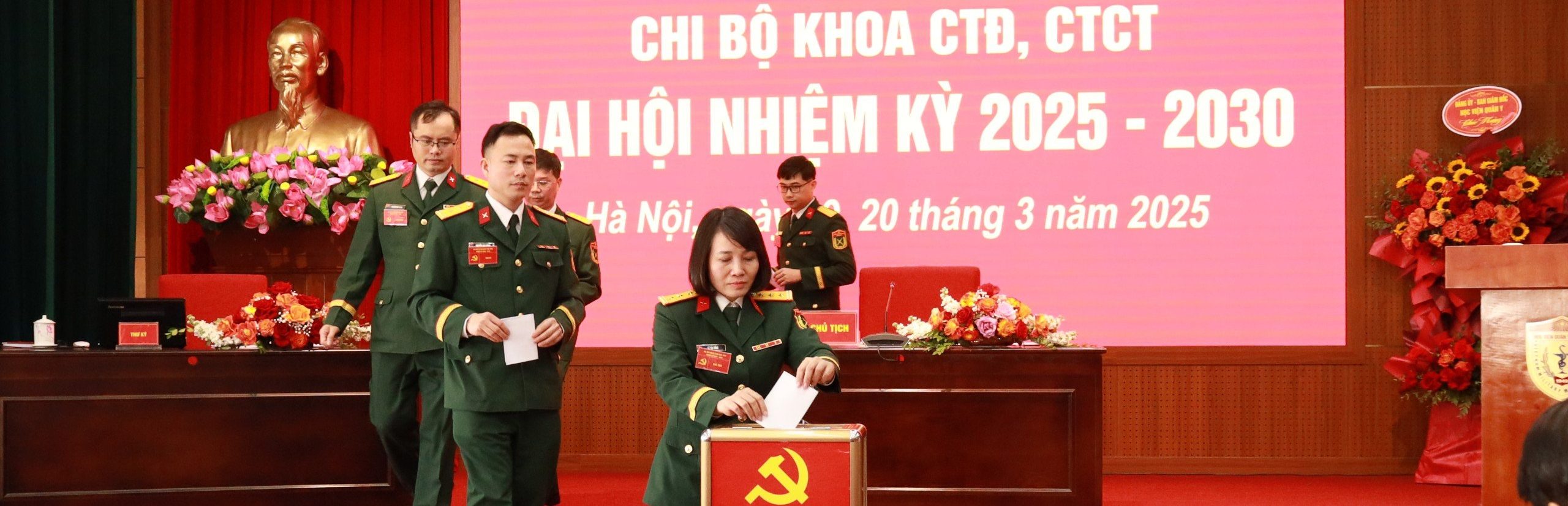 Đảng ủy HVQY chỉ đạo chi bộ Khoa CTĐ, CTCT tổ chức đại hội làm trước cấp chi bộ cơ sở để rút kinh nghiệm trong toàn Đảng bộ Học viện